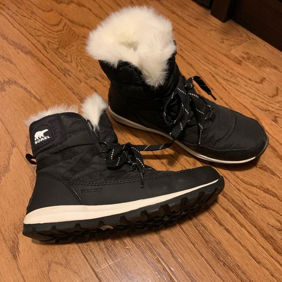 sorel whitney short lace white